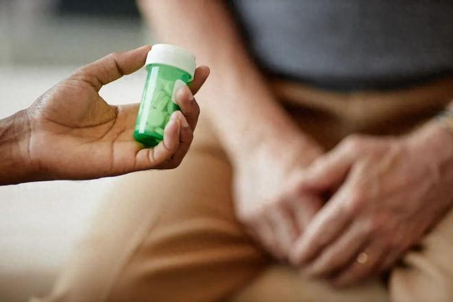 媒体质问湖北“被精神病”乱象：谁来管