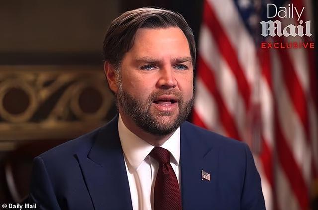 万斯回应爱泼斯坦案文件：令人作呕