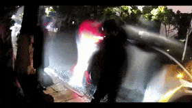 男子深夜抢走绍兴金店150多克黄金饰品 逃了5分钟落网